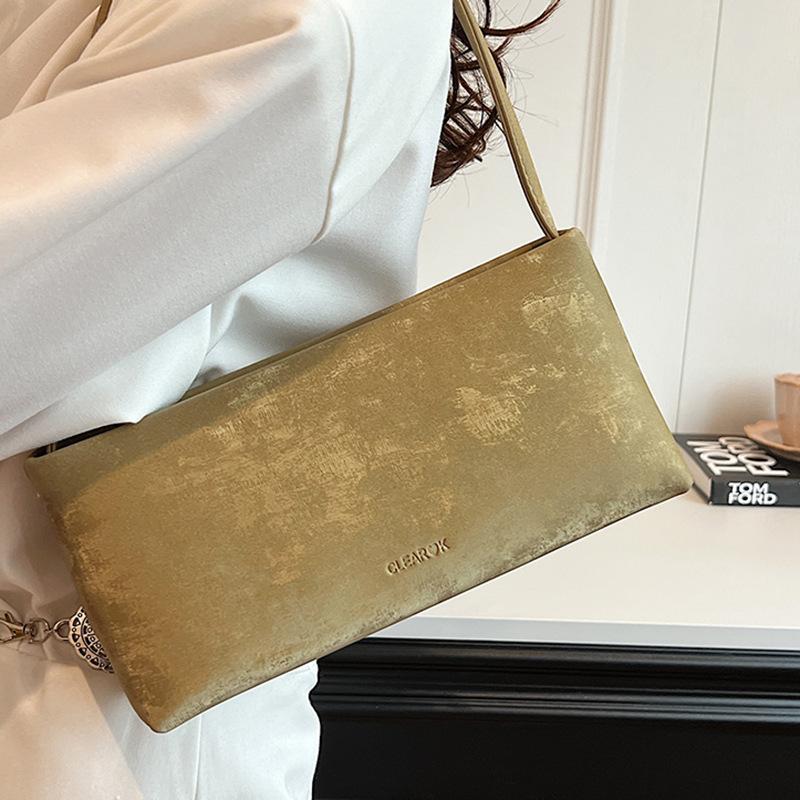 Корейская версия нишевый дизайн сумка-багет подмышку зарубежное ощущение ретро однотонная простая сумка на плечо элегантная маленькая квадратная сумка женская сумка