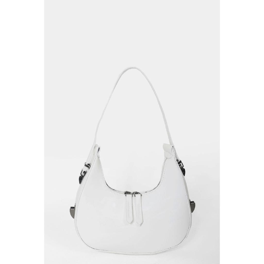 Женская бордово-красная сумка на плечо из лакированной кожи с детальным ремешком