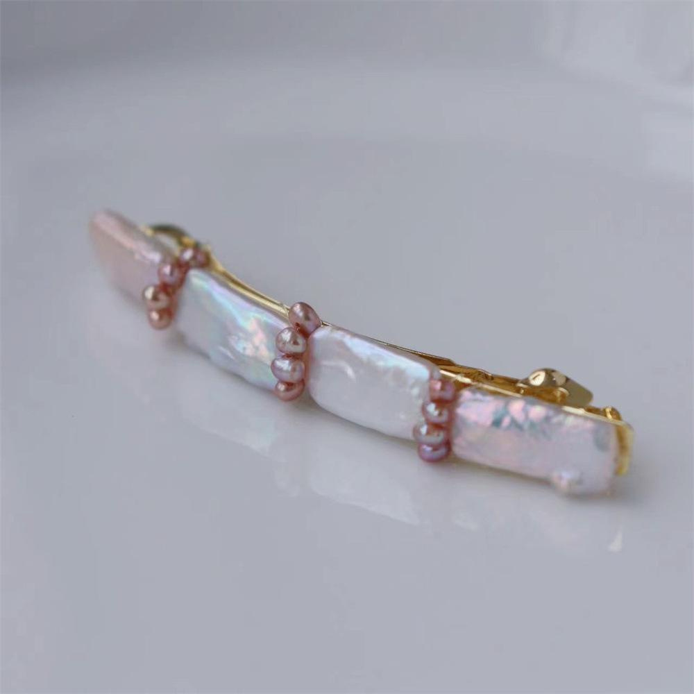 French-style retro spring clip with natural freshwater baroque pearls, a simple and elegant hair accessory for styling updo hairstyles