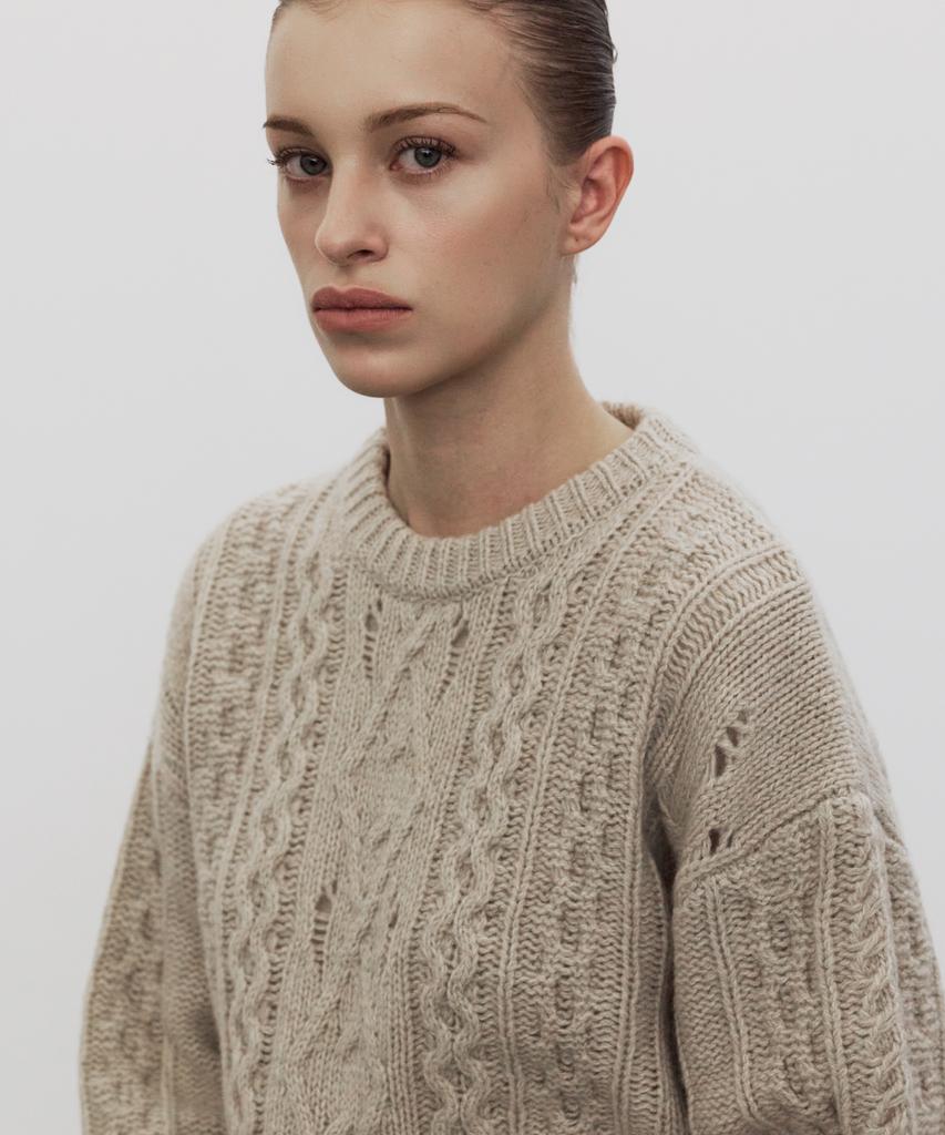 Eliotti Aran Wool Sweater_2Color