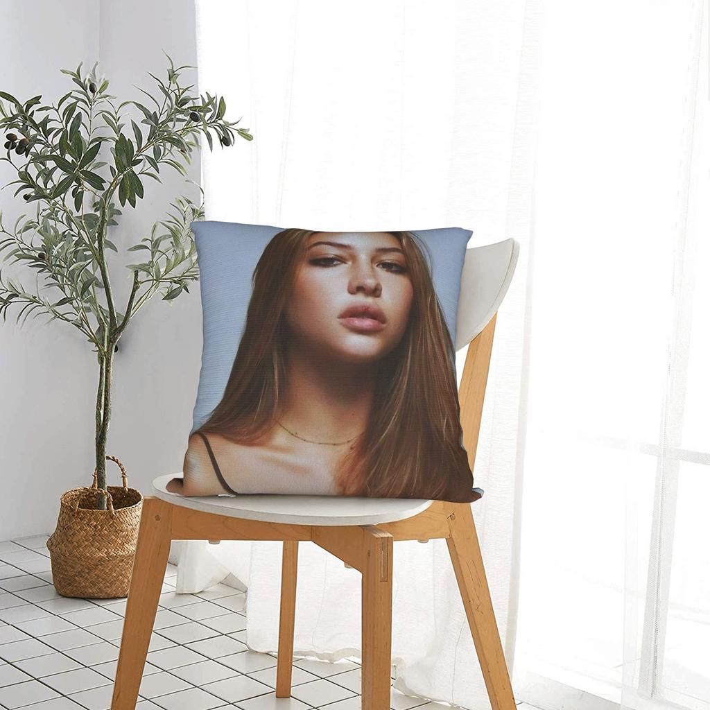 Madelyn Cline Beautiful Actress Poster Pillow Cover Kawaii Pillow Case For Sofa Bedroom Home Decor Design Pillowcases Gift Idea