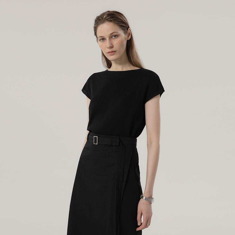 MOMET Bun Cap Sleeve Knit Black