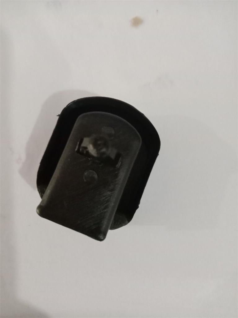 Rear Right Tailgate Bushing For Chevrolet GMC Silverado w/Lift Assist #84331136