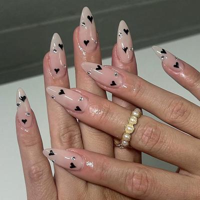 Новый продукт Простой точечный сверлильный ноготь Love Nail Art Съемный накладной ноготь Миндалевидный ноготь