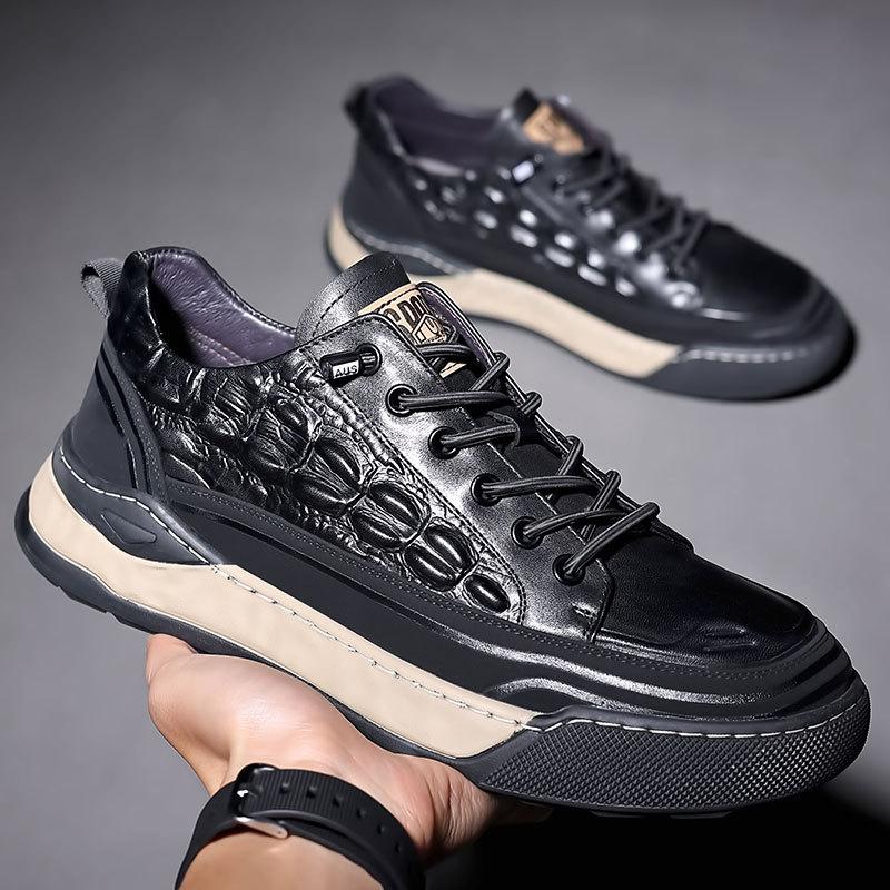 Autumn Men's Shoes 2025 New Fashion Leather Board Shoes Men's Breathable Versatile Crocodile Pattern Casual Shoes Street Trend