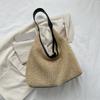 Fashionable Large Capacity Woven Handbag Tote Bag For Everyday Use In Multiple Colors
