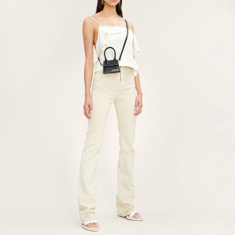 Jacquemus Кожаная мини-сумка через плечо Le Chiquito Черная Женские Сумки на плечо 203BA01-203-300990