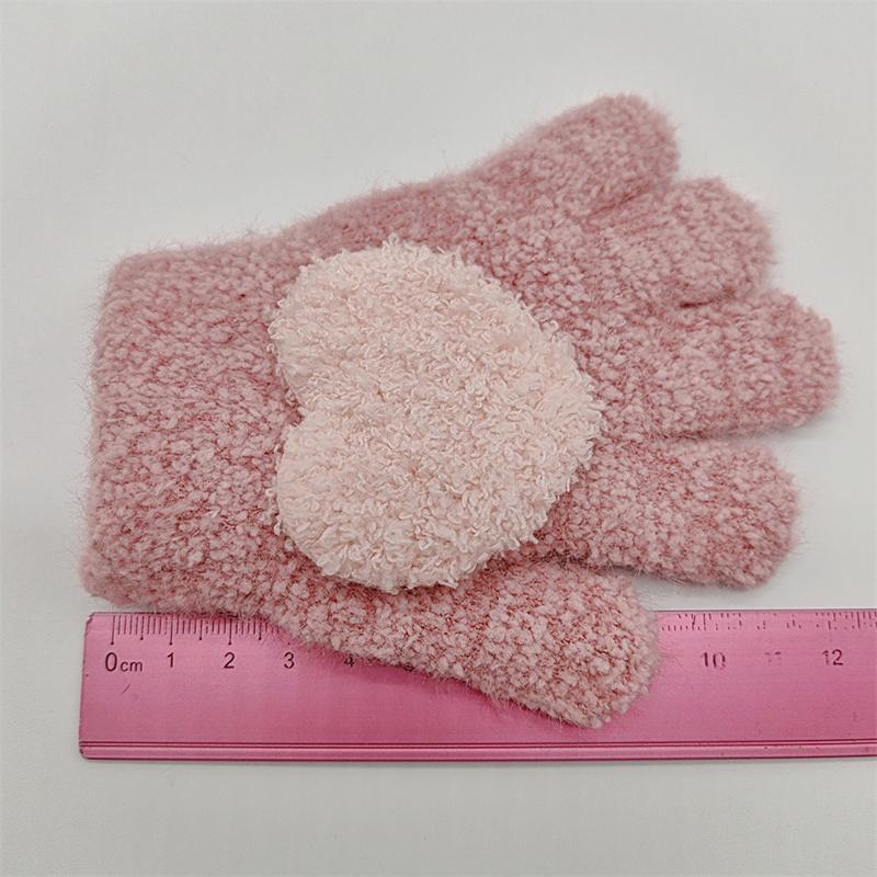 Kids Gloves Cartoon Heart Shape Decoration Baby Boys Girls Warm Gloves