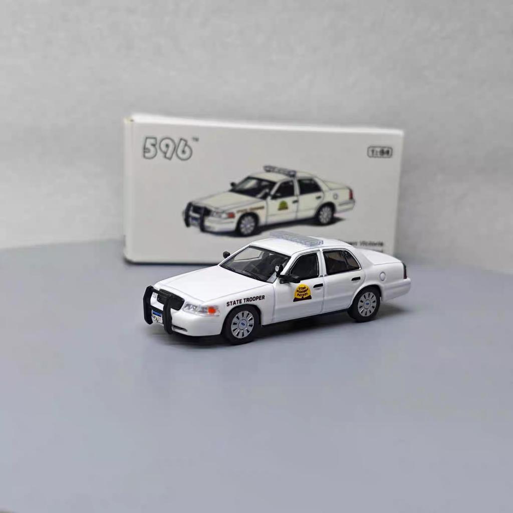 596 Модель 1:64 Пригородный H1 Экспресс-фургон Вагнер Виктория Корона Несколько моделей автомобилей из сплава