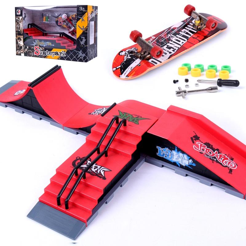 Ультимативный скейт-парк для фингерборда Tech Deck с уникальным граффити-дизайном