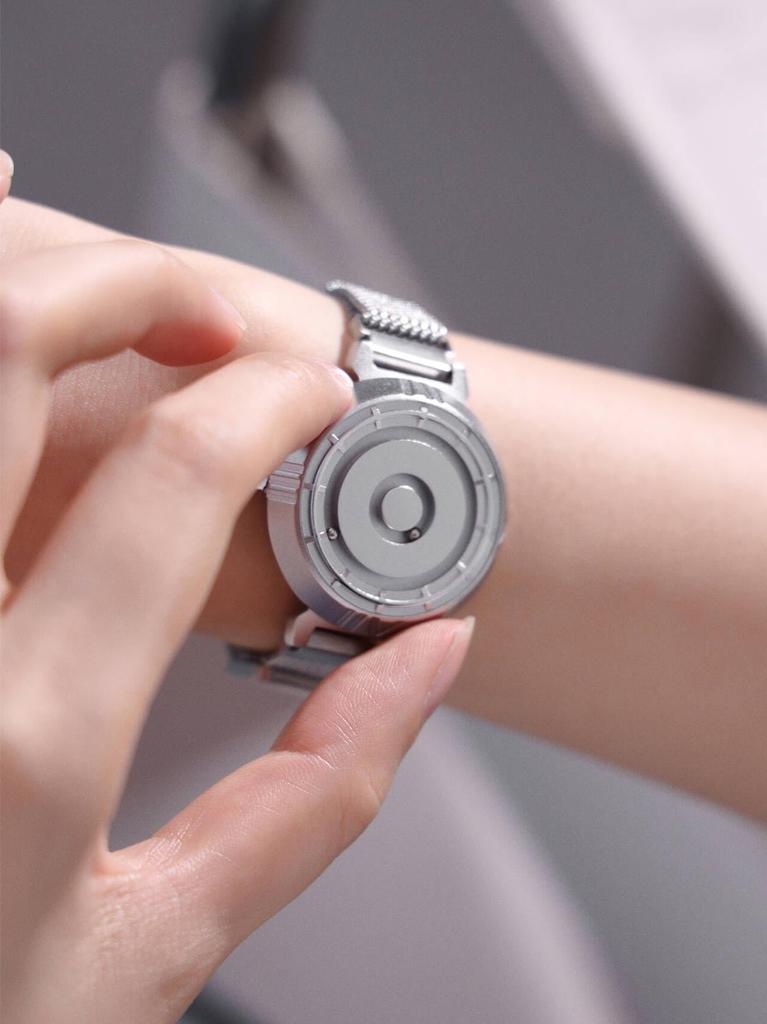 Магнитный шарикоподшипник кварцевый минимализм 36 мм серебристый серебристый нержавеющая сталь сетчатый ремень [EUTOUR] Часы, Дизайн, Женские часы, Часы, Повседневные, Водонепроницаемые,