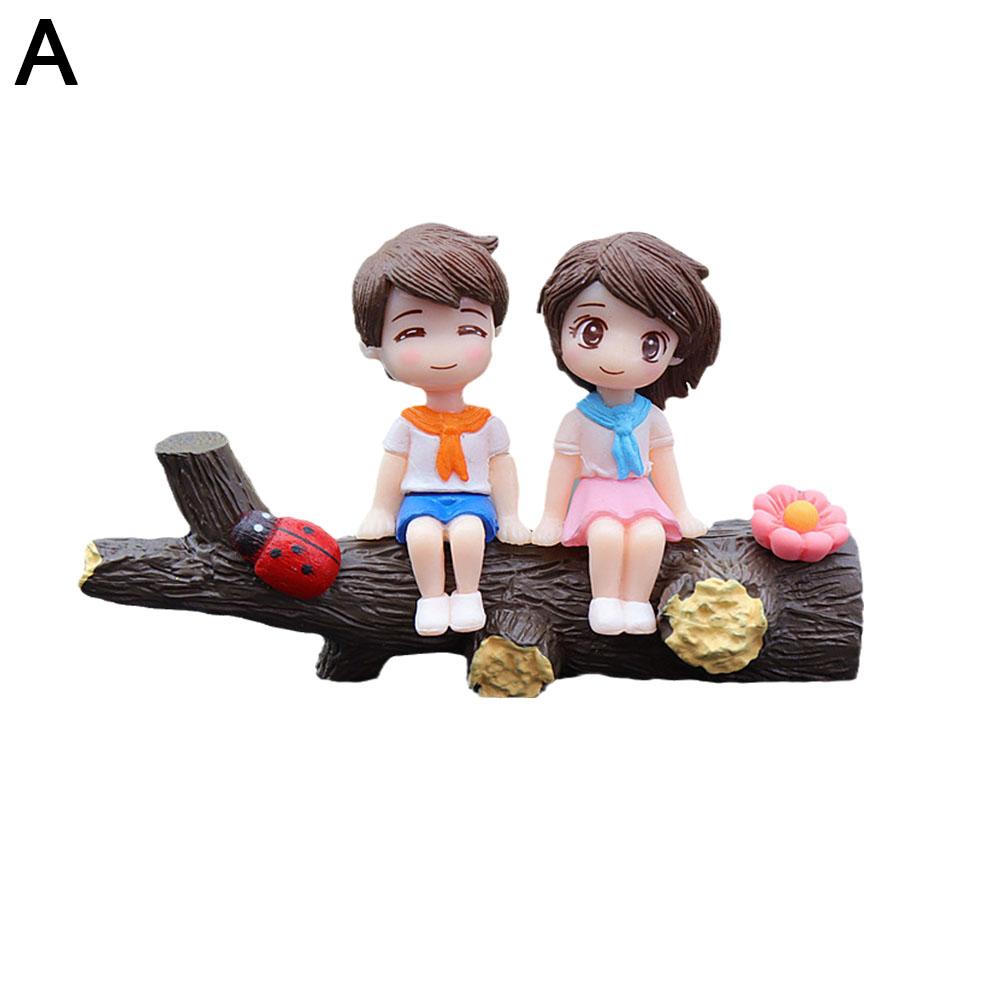 Car Interior Ornament Cute Kissing Couple Figure Statue Balloon Craft Auto Dashboard Decoration For Car Interior Accessorie I2O7