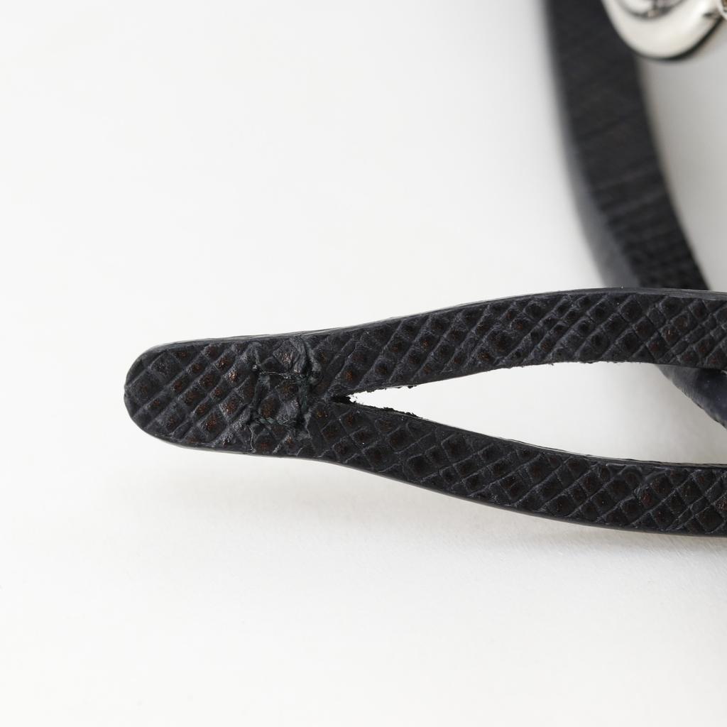 Prada Переиздание 2005 года Сумка через плечо Re-nylon 1BH204 NERO черная Нейлон/Сафьяно Женская Б/у