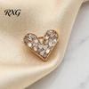 Love Brooch Brooch, with Shiny Rhinestone Decor, Strong Buckle Secure Fit Sturdy Elegant Pin Alloy Classic Heart Shape Versatile Clasp Pin, for Coats
