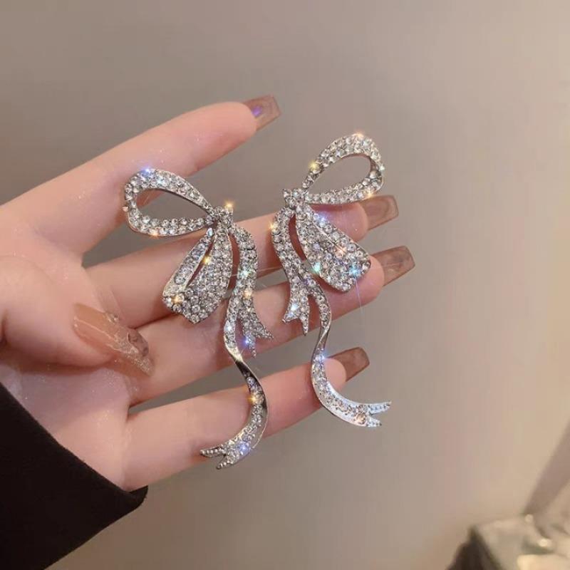 Серьги-подвески с серебряной иглой, бриллиантовым цветком, каплей воды и кисточкой, преувеличенные серьги, легкая роскошь, премиальные серьги для женщин