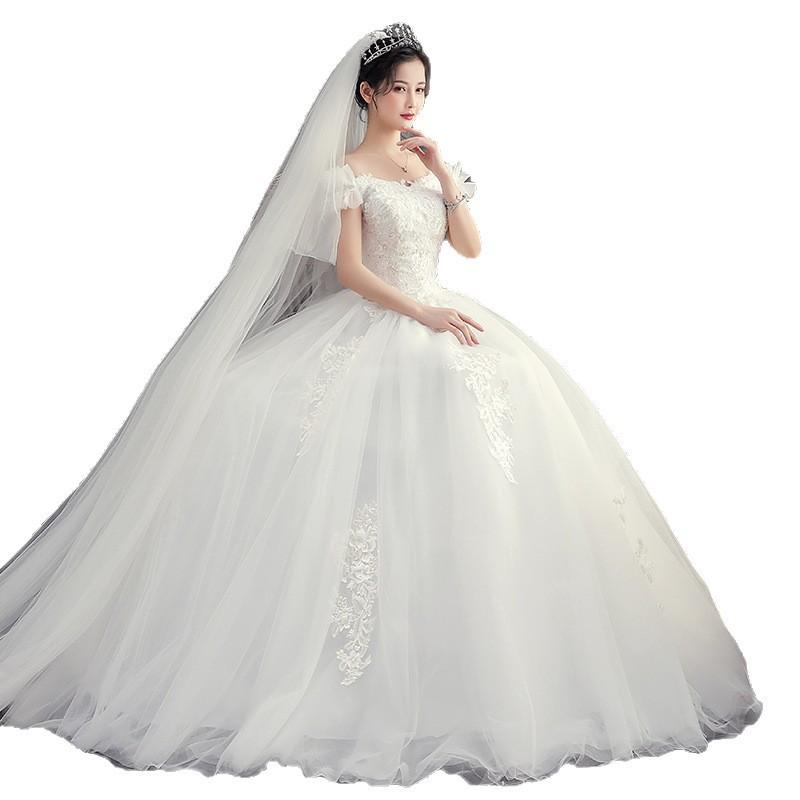 2026 Lightweight Bridal Gown One-Shoulder Knee-Length Korean Minimalist Wedding Dress Studio Photoshoot
