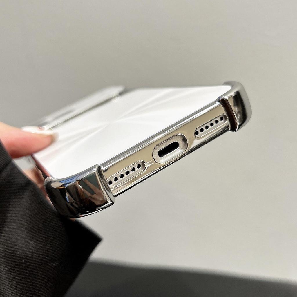 Защитный чехол с гальваническим покрытием и узором CD для iPhone 17 Pro Max, защищающий от падений в четырех углах
