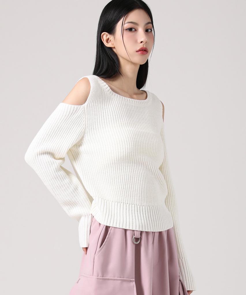 AVANDRESS Noga Shoulder Cut-Out Knit Black