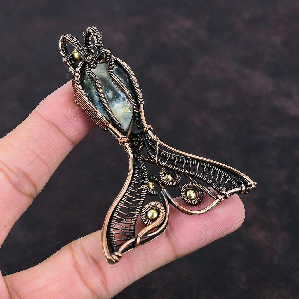 Подвеска из голубого шеелита, обернутая медной проволокой, ручной работы, с настоящим драгоценным камнем, медная бижутерия, подвеска в виде рыбки, подарок для него, украшения из проволоки