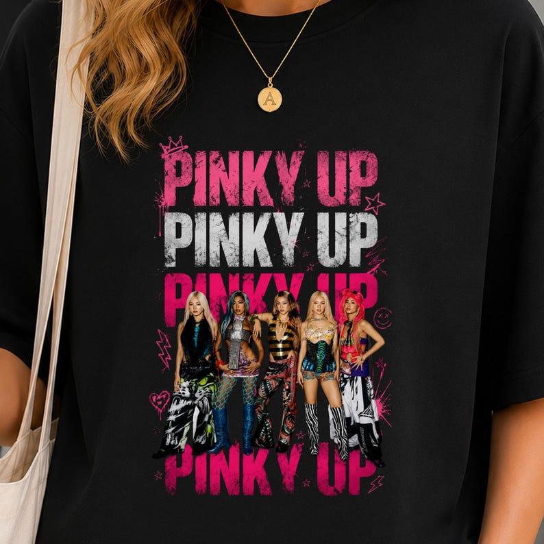 2026 Katseye Pinky Up T-Shirt Y2K Hip Hop Streetwear Gothic Cotton Oversized T-shirt Y2K Print Crew Neck Casual T Shirt