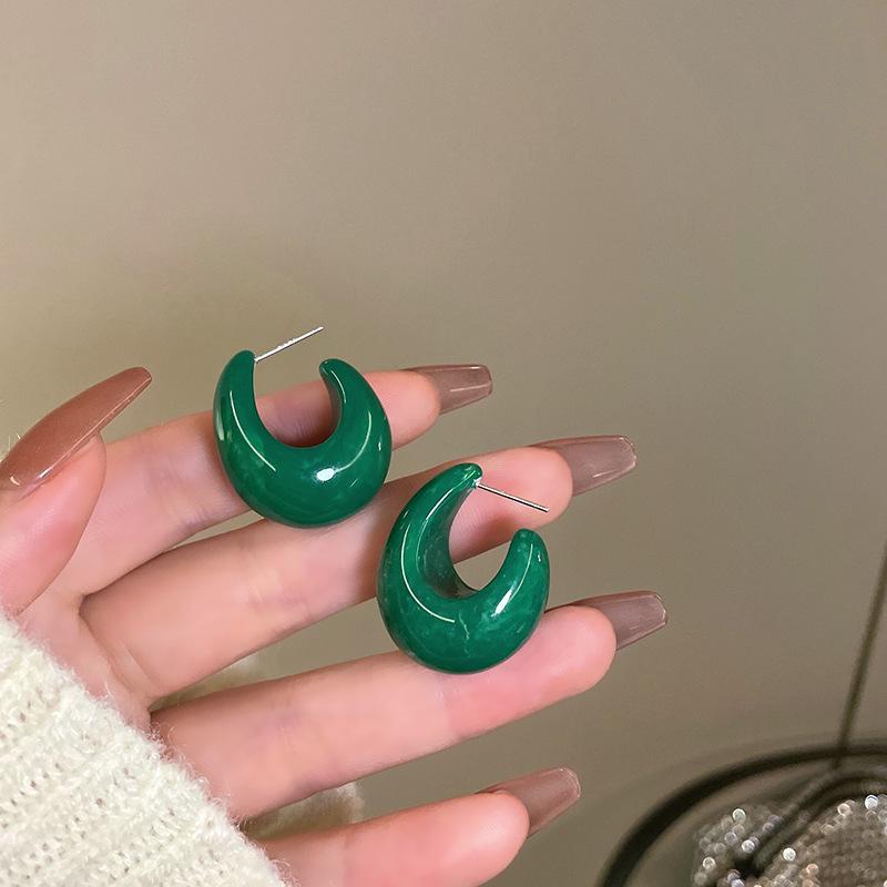 Летние серьги в корейском стиле с зелеными цветами - Элегантные, универсальные, милые пусеты для свежего, модного образа