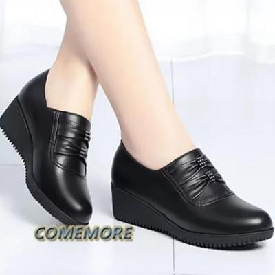 Осенние женские туфли из искусственной кожи на плоской платформе, удобные зимние черные туфли-лоферы на танкетке, женские балетки с круглым носком
