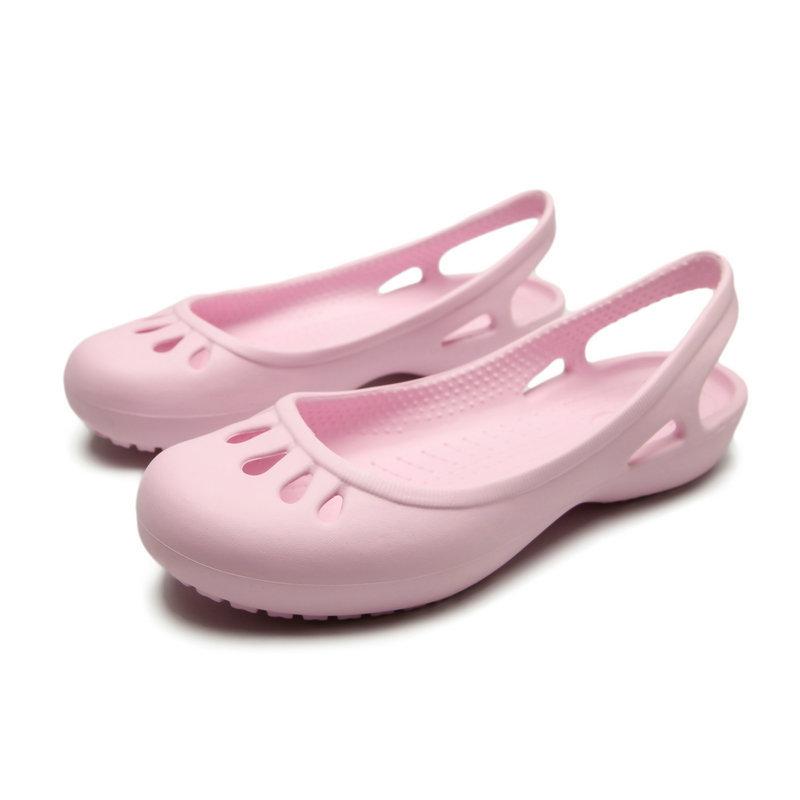 Summer Lightweight Non-Slip Hole Shoes Women's Flat Sandals Nurse Shoes Casual Jelly Beach Shoes Female Waterproof Flip Flops