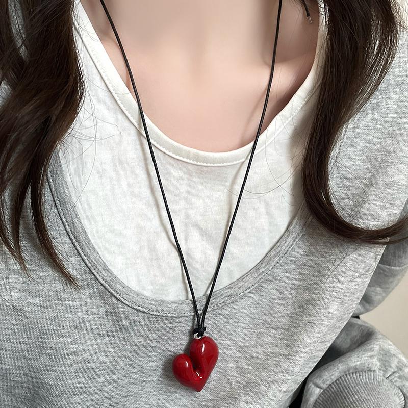 Irregular Heart Pendant Necklace For Women Girls Sweet Adjustable Pull-Out Sweater Chain Jewelry Accessories Gifts