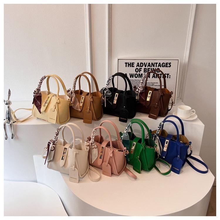 IELGY Women's Vegetable Basket, Messenger Bag, Portable Bucket Bag