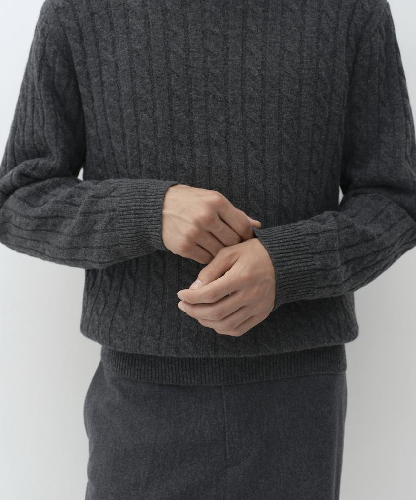MUSINSA STANDARD [Victoria Wool] Cable Crew Neck Knit [Medium Grey]