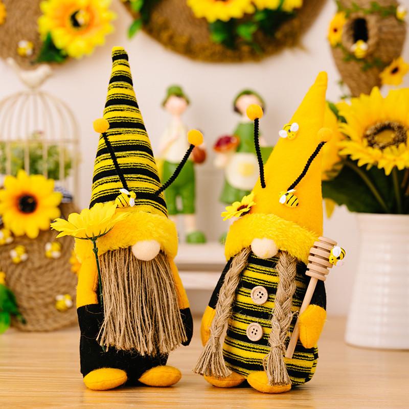 Мягкая полиэстеровая кукла гном для фестиваля пчел с усиками, идеально подходящая для сезонного декора