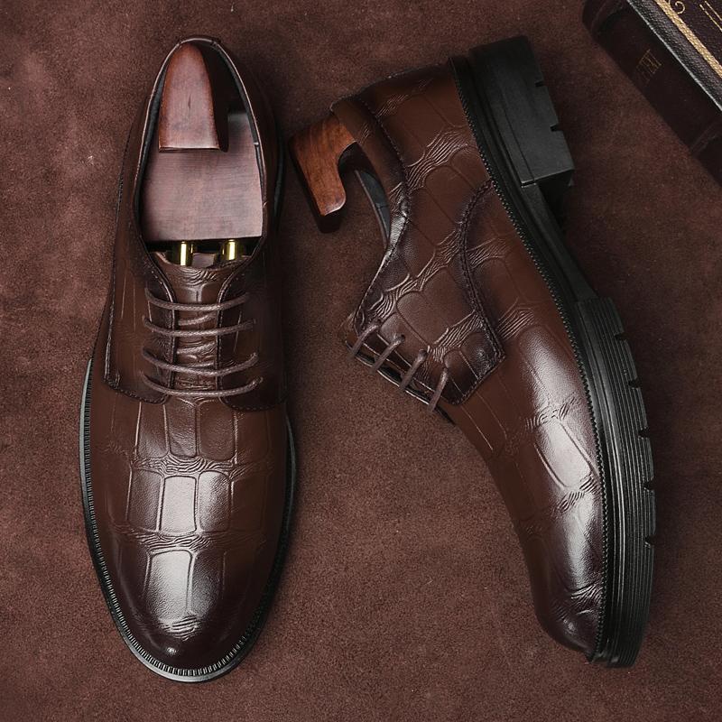 Classic Men's Genuine Leather Shoes Business Fashion Casual Shoes Office Banquet Dress Shoes Men's Outdoor Retro Hiking Shoes