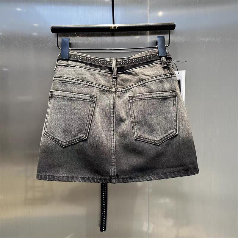 Vintage Denim Pencil Skirt With Flashing Design And Stretch For Summer Chic Women