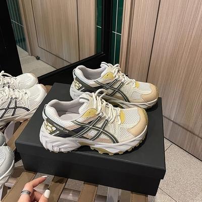 Женская обувь – Кроссовки