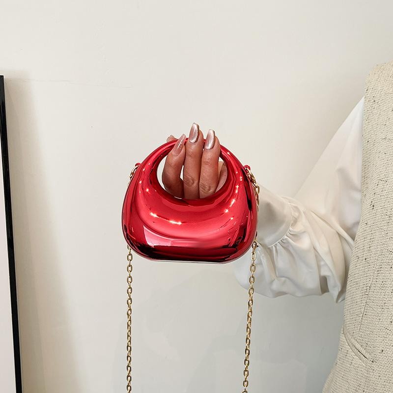 Акриловая сумка-пельмень женская сумка 2025 новая европейская и американская мода нишевая цепочка на плечо мини сумка-мессенджер коробка
