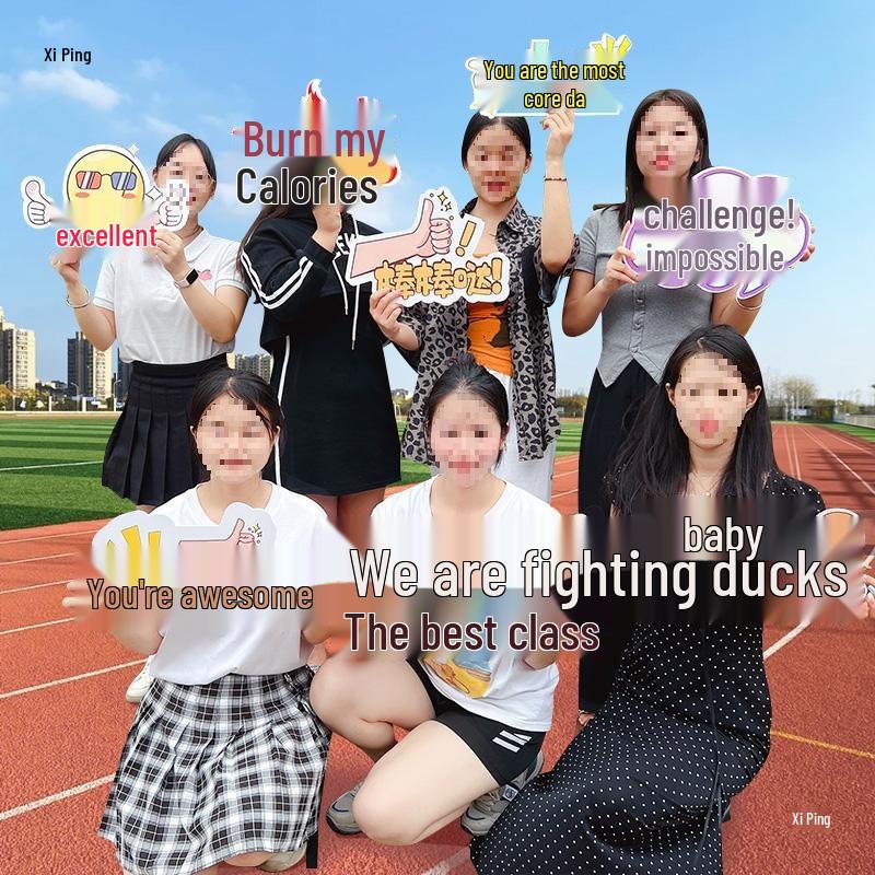 Custom Cheer Signs & Pom-Poms for Sports Events & Team Photos