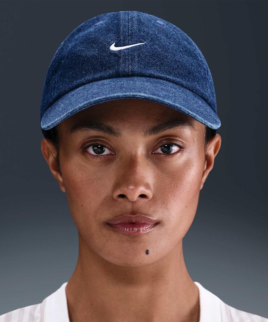 Nike Свободная джинсовая кепка - Колледж-синий:Белый / Hf0383-419