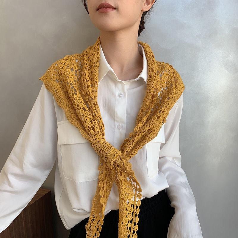 The New Shawl Korean Version Shows Temperament, Fashionable Hollow Round Flower Triangle Outer Shawl Sunscreen Neck
