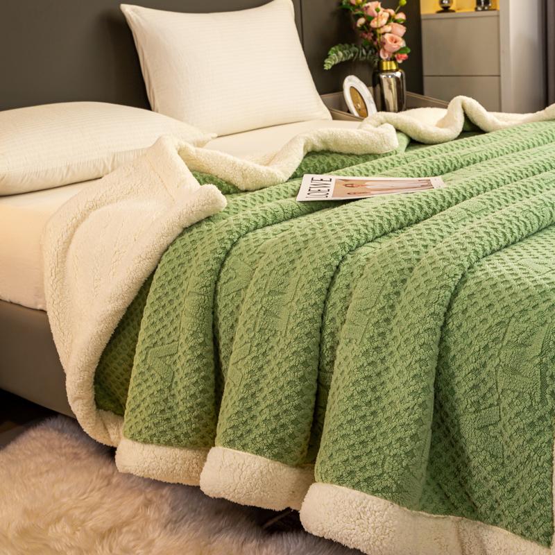 Vintage Jacquard Carved Velvet Throw Blanket Double Layer AB Version Thick Warm Plush Bed Blanket Queen Size Autumn Winter Duvet