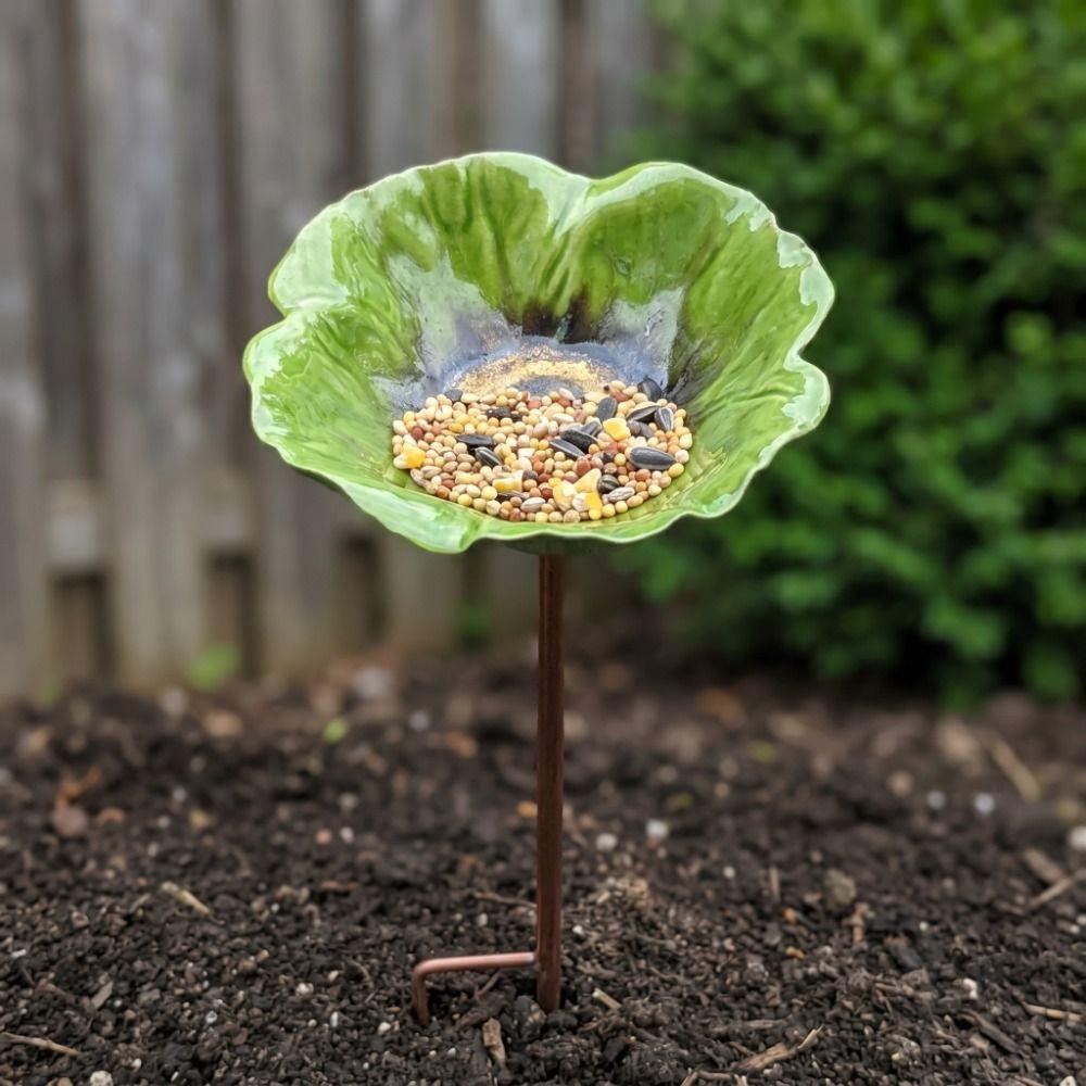 Flower Shaped Bird Bath Stand Metal Bird Water Dispenser Bird Bath Bowls Flower Garden Stake Patio