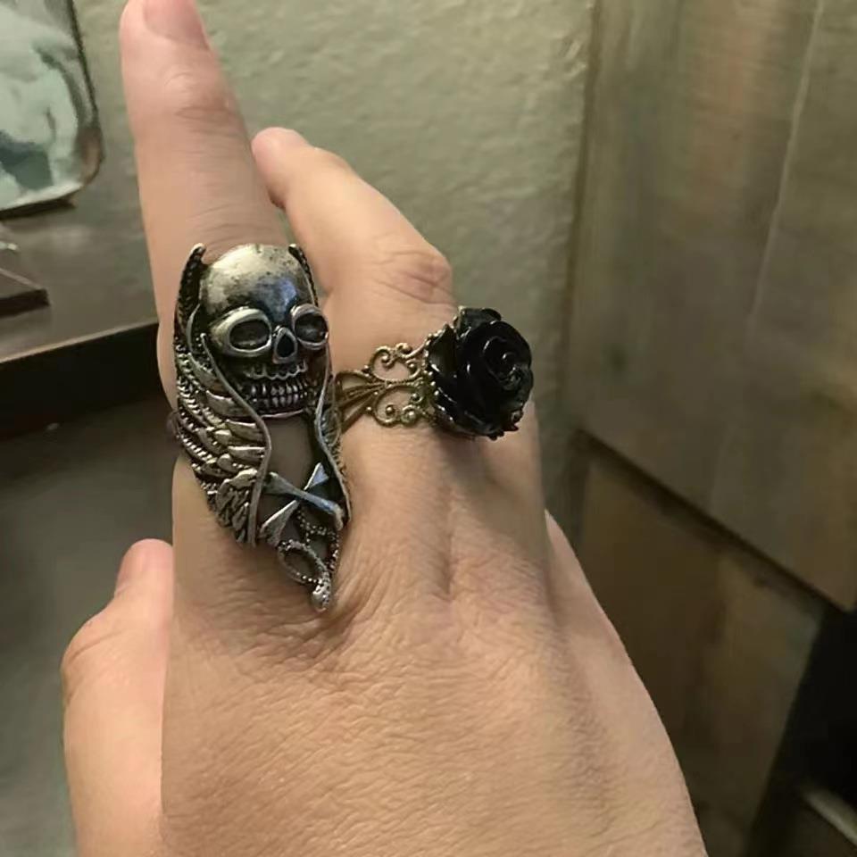 European and American Punk Style Long Ring Rock Skull Ring