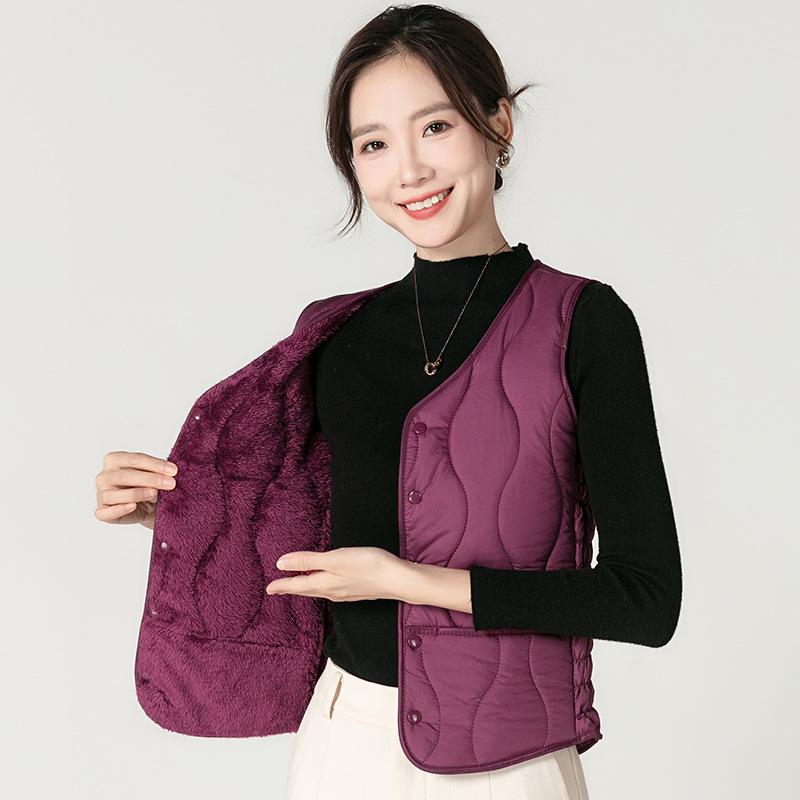 Autumn and Winter Waistcoat Ladies Plus Velvet Fashion Korean Version of The Wild Waistcoat Thickened Warm Inner Wear Slim Outer Wear