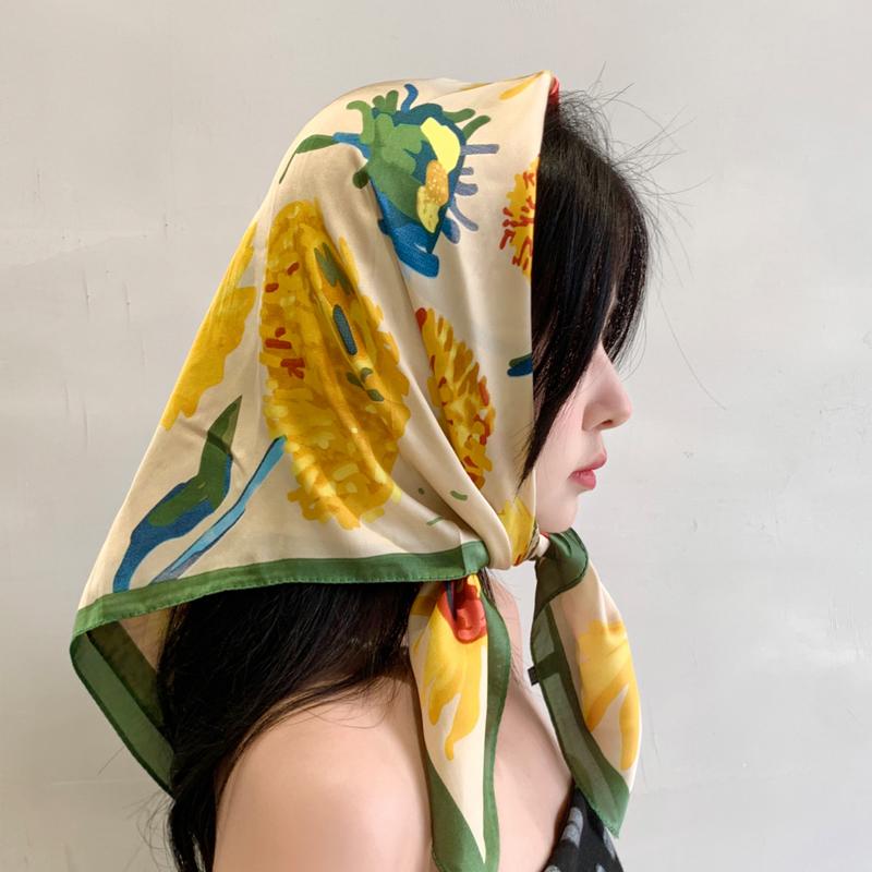 Green oil painting small square scarf silk scarf women's summer thin sunscreen spring and autumn headscarf head scarf tied bag headband belt