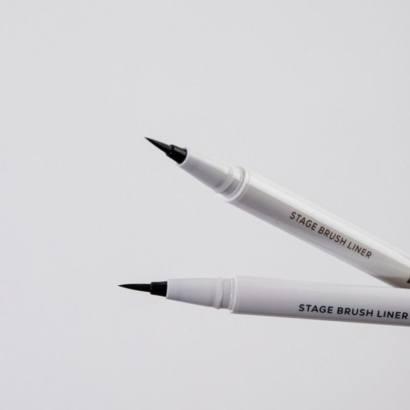 Подводка для глаз Stage Brush Liner 2 цвета