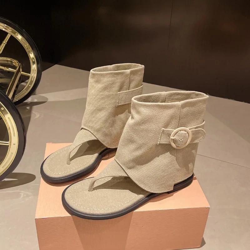 Модные ретро сандалии-вьетнамки женские 2025 лето новые французские свободные рукава плоские римские туфли модные короткие бобинные трубки крутые ботинки