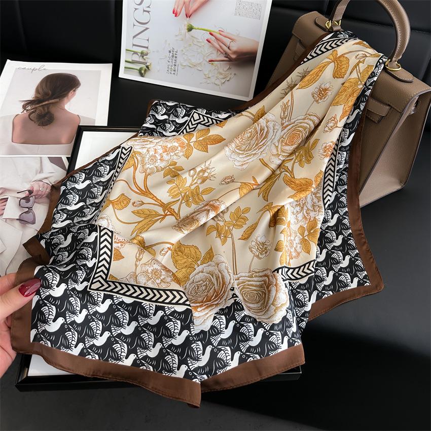 Imitated Silk Headcloth Fashion Flower Print Square Shawls Popular 70X70cm Bandanna Kerchief Sun Protection Silk Scarves Tie Bag