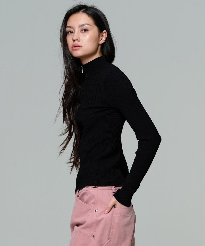 ERA Women Fitted Cable Zip Knit - Black