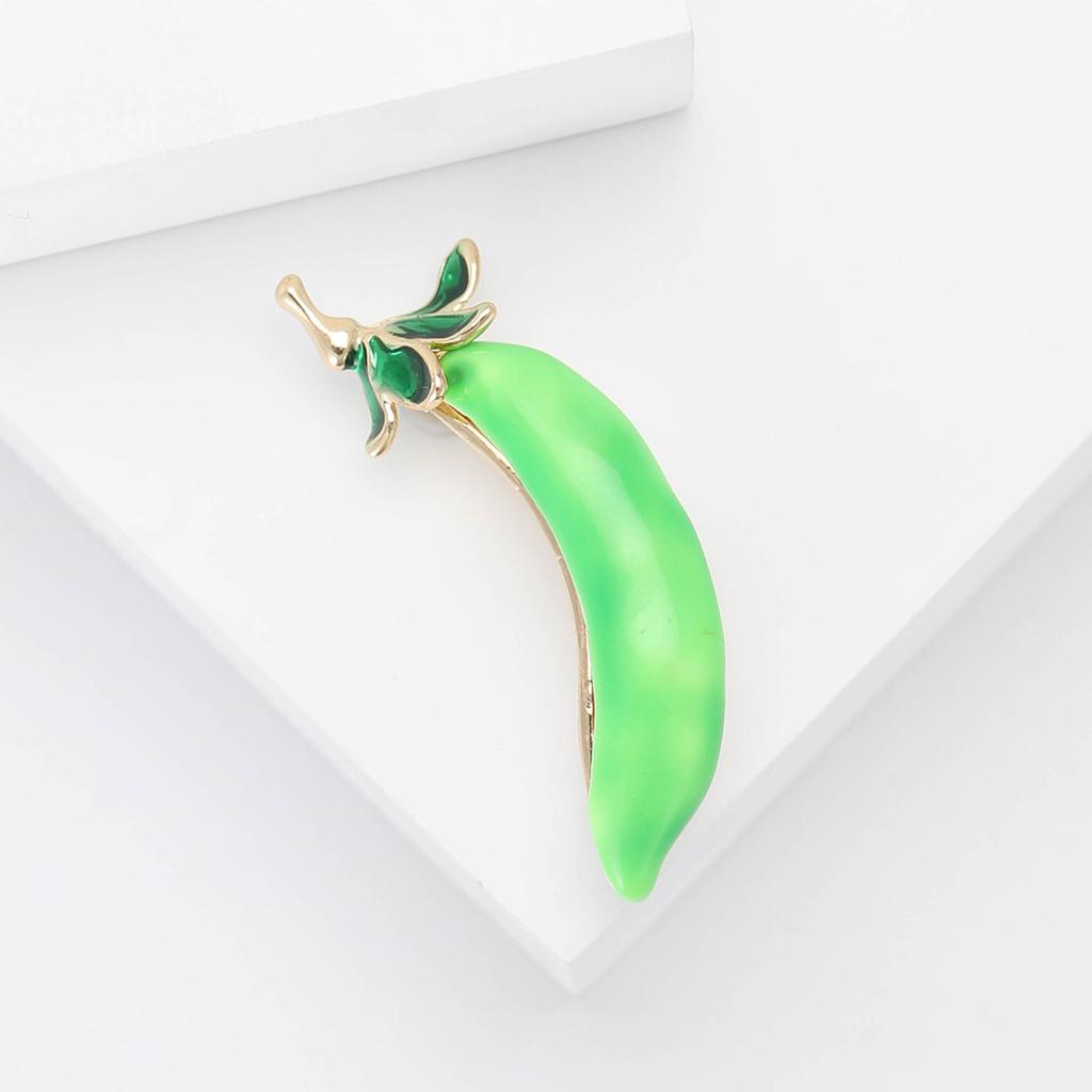 Fashion Creative Alloy Enamel Pea Pod Brooch Niche Design Women'S Clothing Brooch Ornament Pin