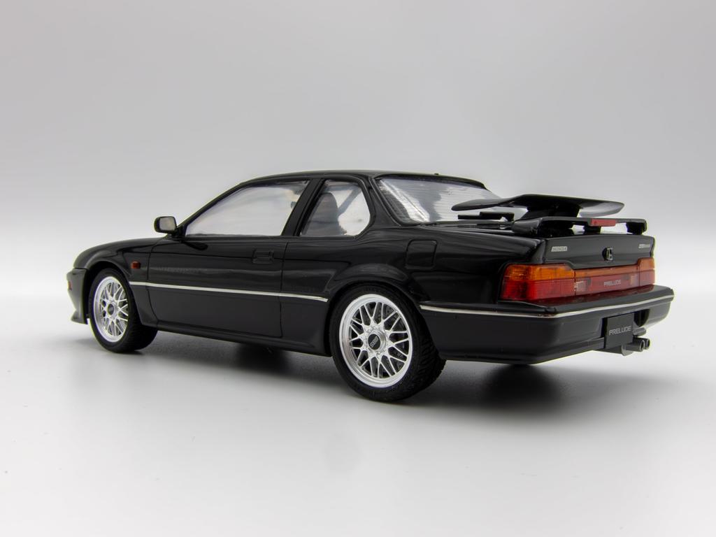 Модель Fujimi серии Inch Up Honda Prelude 1/24 №303 2.0Si (Настроенная версия) ИД-303
