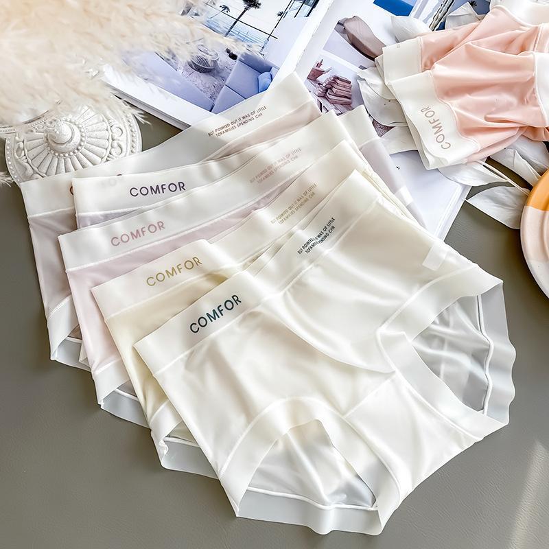 Ultra Thin Ice Silk Seamless Underwear Women's Mid Waist Facial Mask Pants Simple Comfortable and Breathable Japanese Sweet Style Girls' Briefs
